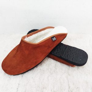 Chinelo Couro Forrado Pele